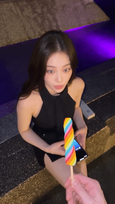 a41fe372a105e09615356c9c9a3df71f_1791346428_0211.gif