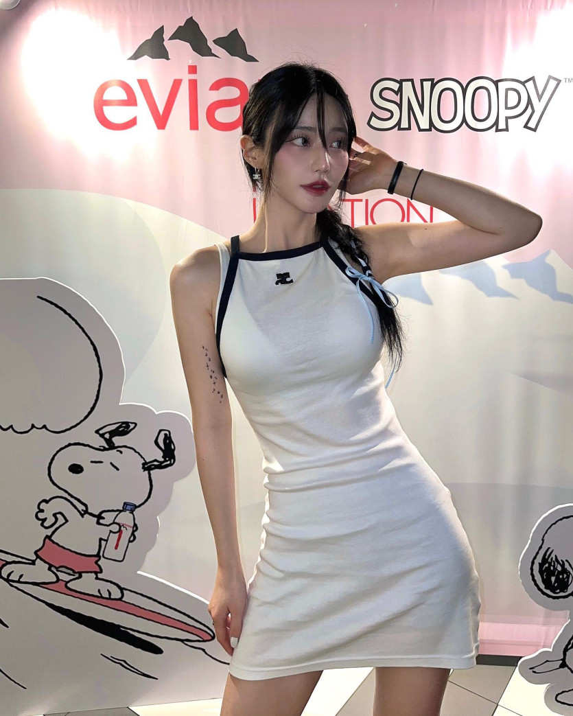 8906db906df02a0190cbad66986b558a_1791817949_2384.jpg